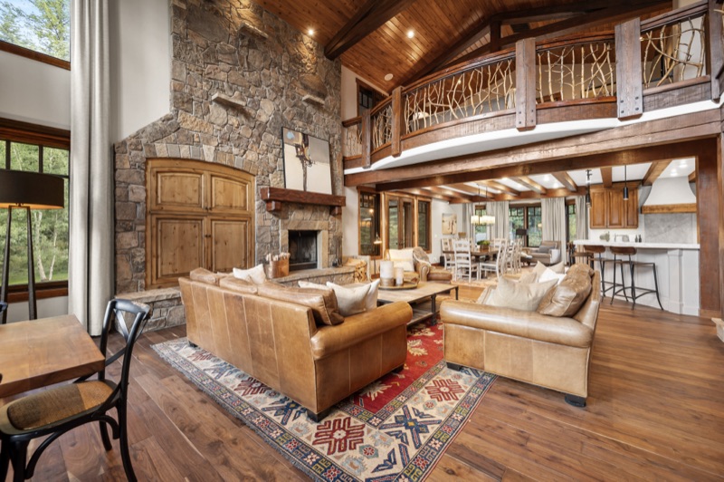 Cinematic Property Films